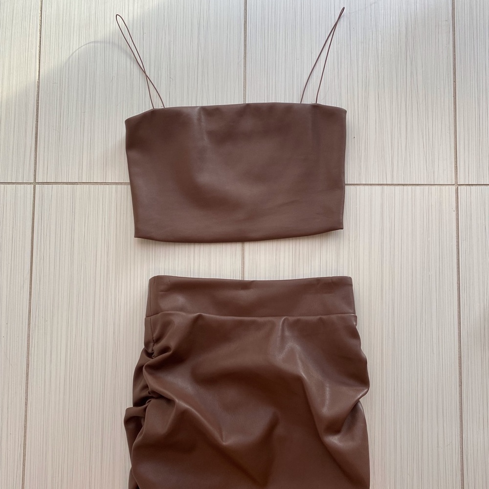 MESHKI Faux Leather Set